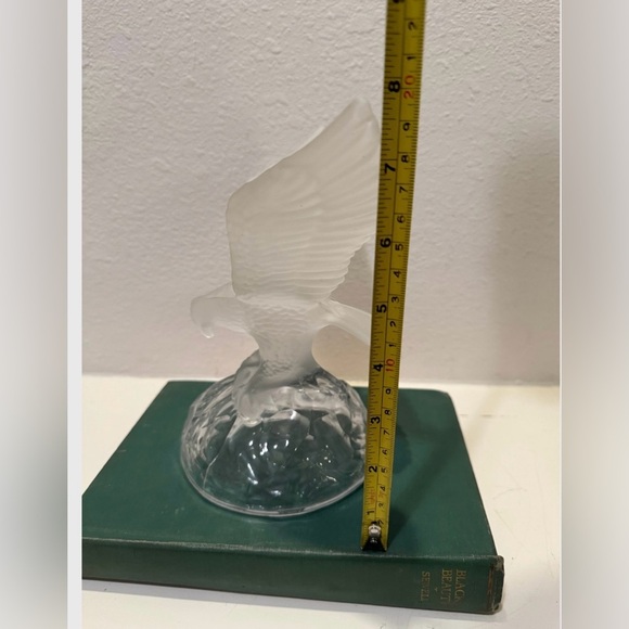 Vintage/Antique Crystal Frosted Eagle w/ Unknown Maker Marking - Picture 8 of 10